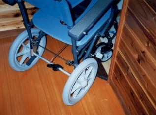 つみきスロープ　段差解消板　車椅子